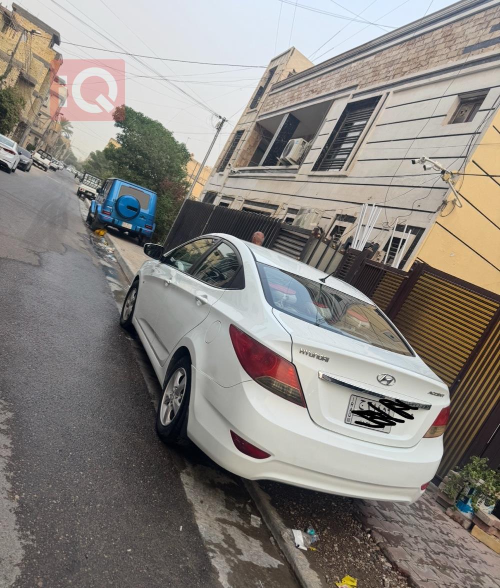 هیوندای ئەکسنت